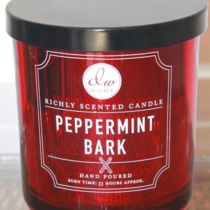 DW HOME CANDLE PEPPERMINT BARK RICHLY SCENTED 1 WICK 9.59oz NEW